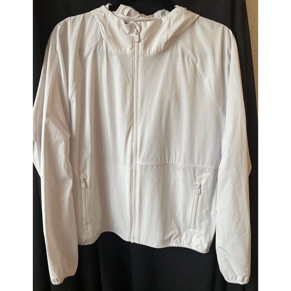 New VUORI Renew Trainer Shell Jacket Women's Size Medium White VW5007